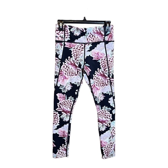 Athleta Pants - 𝅺athleta leggings with floral pattern, size x-small